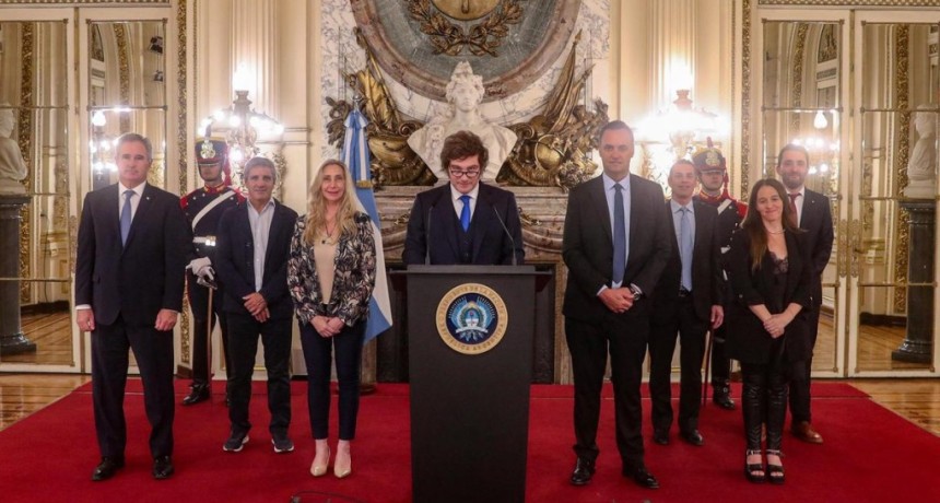 Milei celebr&oacute; el fallo YPF y cruz&oacute; al kirchnerismo: &ldquo;Fue una aventura suicida&rdquo;