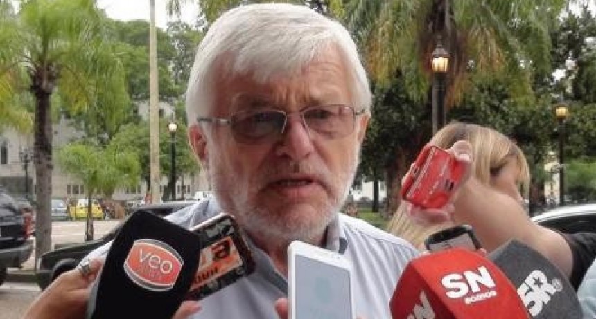 Para Hoffmann, la no candidatura de Alberto Fernández 