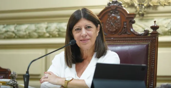 Clara García: 