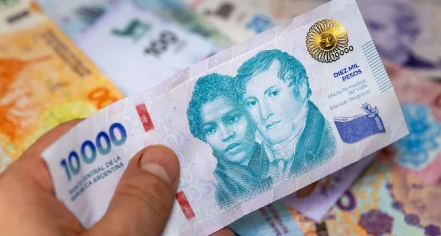 Inversiones en pesos ganan interés tras la salida del cepo: ¿qué conviene, tasa fija o CER?