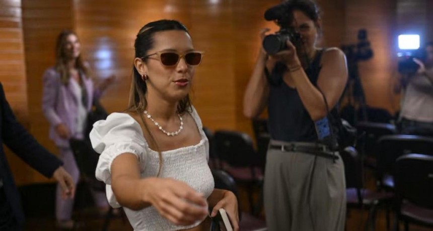 Regres&oacute; al pa&iacute;s la abogada acusada de racismo en Brasil: "Por fin se termin&oacute;"