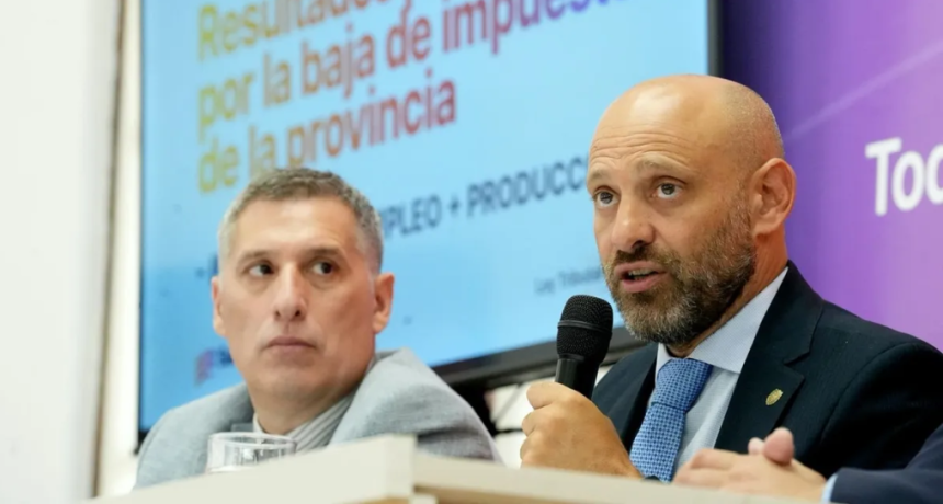 Santa Fe baja impuestos y crea empleo: en dos meses, empresas ya descontaron m&aacute;s de 3.100 sueldos de Ingresos Brutos