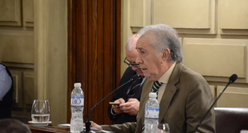 Gramajo gestion&oacute; nuevo equipamiento para el Instituto N&deg; 69 de Villa Minetti