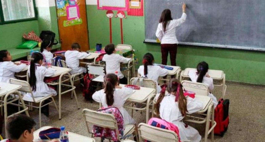 Informe revela que alumnos argentinos pierden un a&ntilde;o de clases por ausentismo
