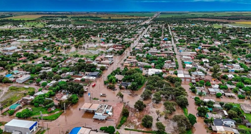 Los Jur&iacute;es bajo el agua: ya hay 25 familias evacuadas por el temporal