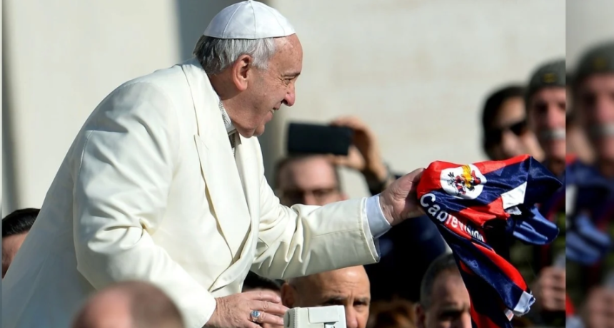 &ldquo;Por siempre&rdquo;: el homenaje de San Lorenzo al papa Francisco en el primer aniversario de su muerte