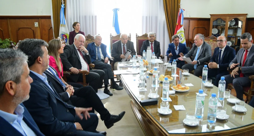 Agenda parlamentaria de Unidos: entre la necesidad de caja y los desaf&iacute;os judiciales