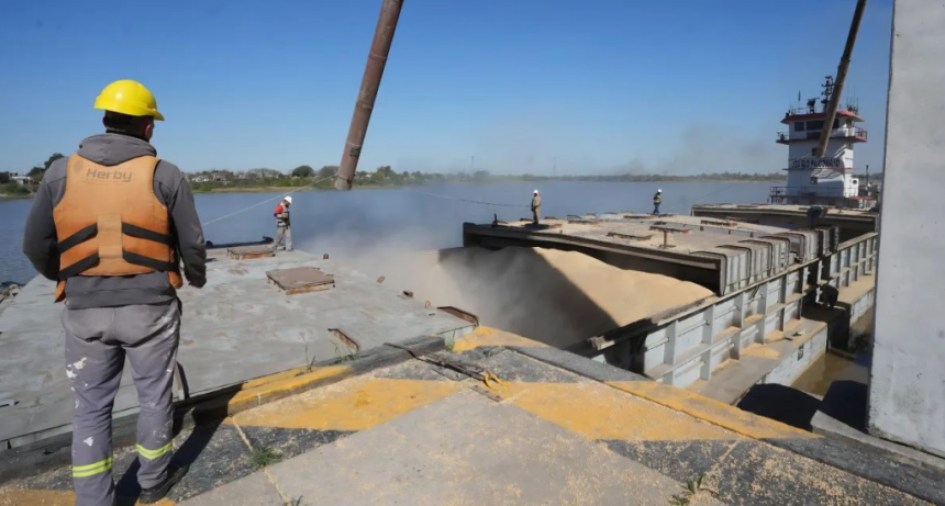 Puerto de Santa Fe suma otro embarque y ya acumula m&aacute;s de 46 mil toneladas en 2026