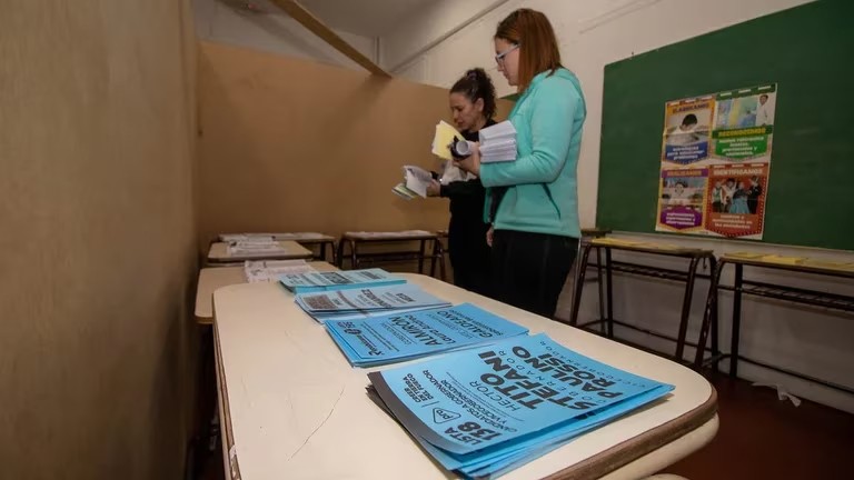 Elecciones en Tierra del Fuego 2023: hubo más de 20% de voto en blanco y se impuso el gobernador Gustavo Melella