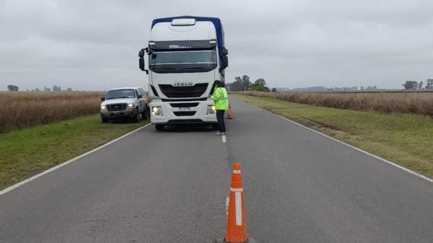 Vialidad Provincial multó a un camión con 50 toneladas de exceso de carga