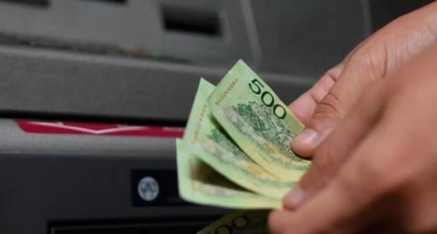 PAMI anunci&oacute; un pago extraordinario de $10.000 para jubilados y pensionados