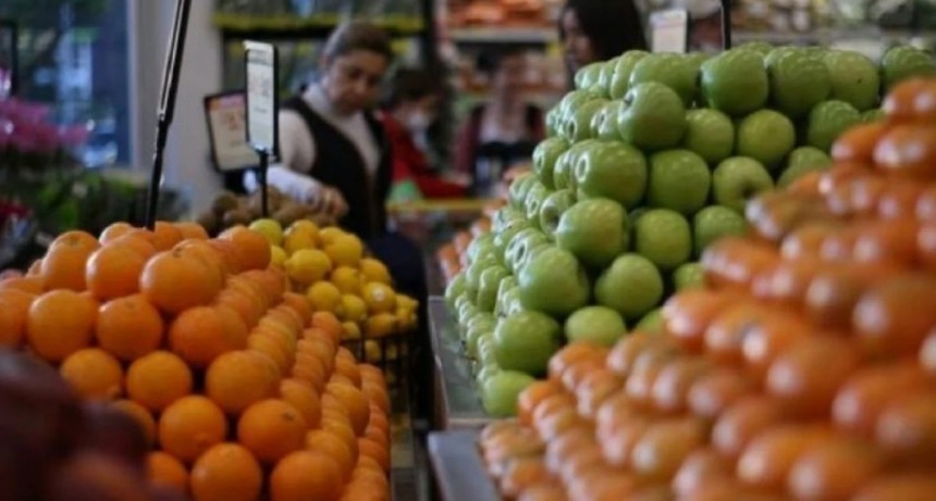 Una familia necesitó ingresos por $ 203.360 para no ser pobre en abril