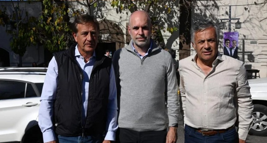 Horacio Rodríguez Larreta refuerza su armado en las provincias claves para ganar la interna del PRO y suma fotos con “halcones”