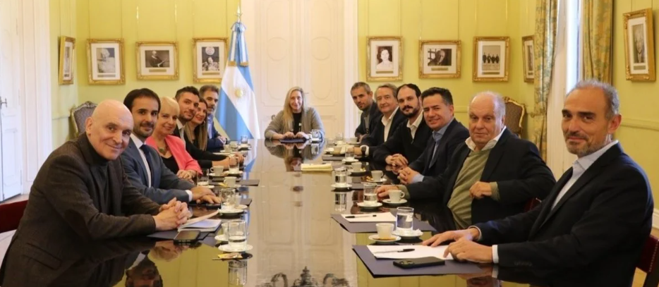 Karina Milei negocia con el PRO los próximos pasos de la agenda en Diputados