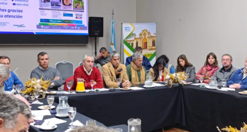 CHICHARRITA: BUENAS PRÁCTICAS Y FLEXIBILIZACIÓN DE NORMATIVAS, LAS CONCLUSIONES DEL FORO 