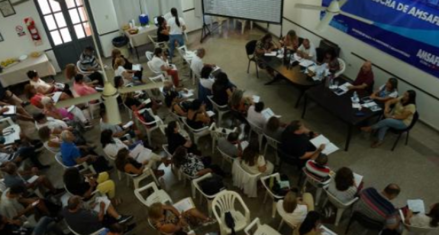 Paritarias: Amsafe La Capital vota entre cuatro mociones de rechazo y dos de aceptación