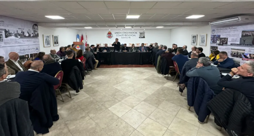 Reunión de Unidos para Cambiar Santa Fe: el balance de la gestión de Maximiliano Pullaro y el futuro de la coalición