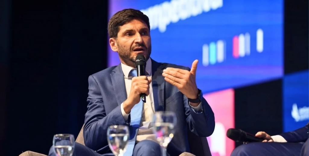 Pullaro y Llaryora reclamaron un 