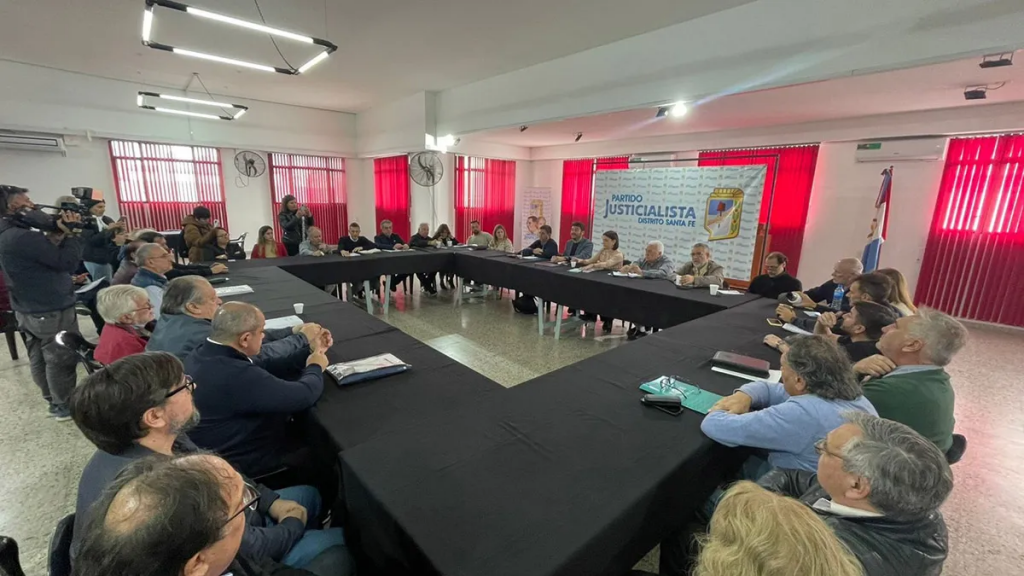 Reforma constitucional en Santa Fe: para el PJ, el proceso 