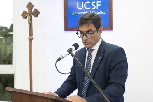 Reforma de la Constitución: Ferrer destacó el encuentro con el gobernador
