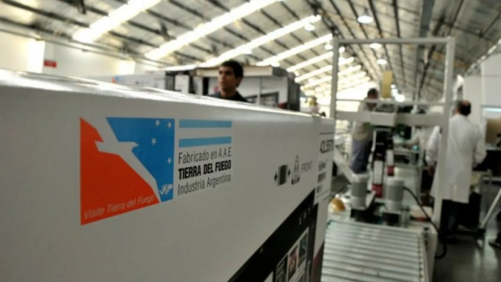 Acuerdo en Tierra del Fuego: tras la baja de aranceles, las empresas prometieron no despedir gente