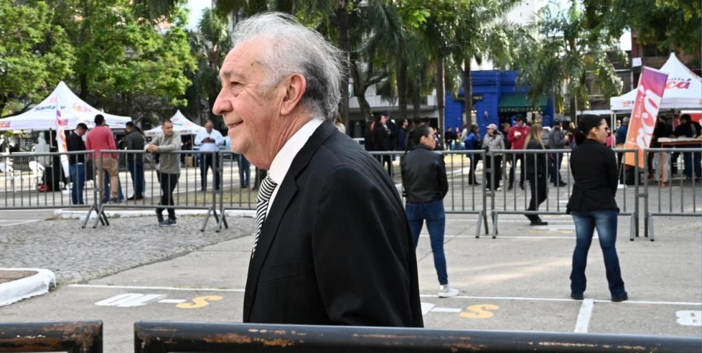 Abuelo orgulloso