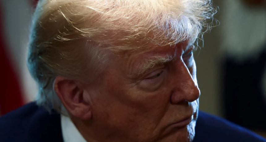 Trump bajo presión: la economía cayó 0,3% en tres meses