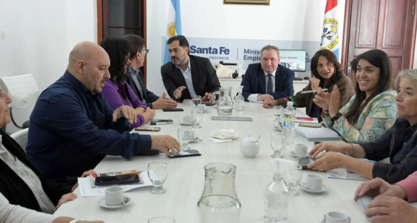 Con críticas cruzadas, se retoma este miércoles la paritaria docente en Santa Fe