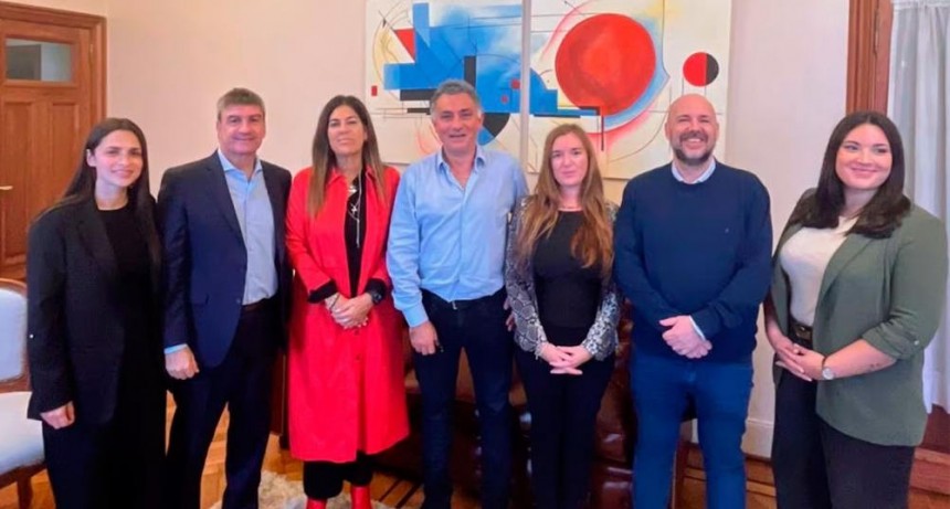 Efecto Bullrich: legisladores bonaerenses abandonaron el PRO y se sumaron a LLA