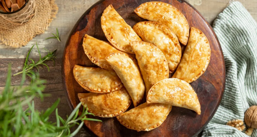 Tras los dichos de Ricardo Darín, AIRE relevó cuánto cuesta una docena de empanadas en Santa Fe