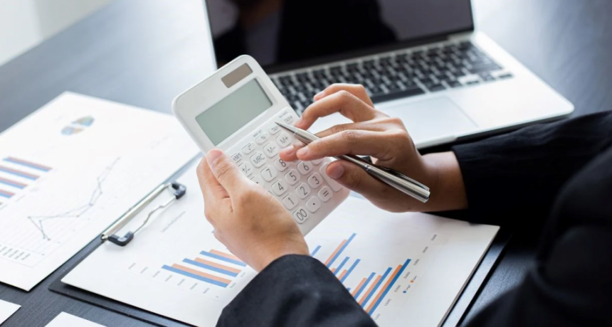 La Argentina sigue con 150 gravámenes y la presión fiscal se encamina al 29,2% del PBI