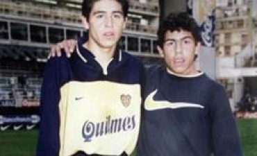 Carlos Tevez le apuntó a Juan Román Riquelme: 