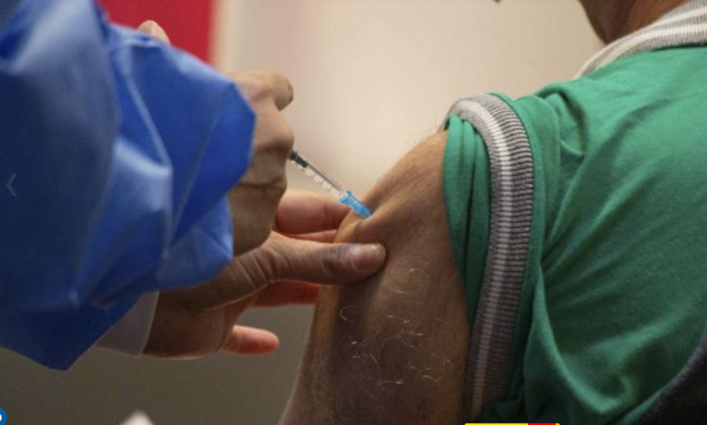 Se firmó un convenio para ampliar la disponibilidad de vacunas a nivel provincial