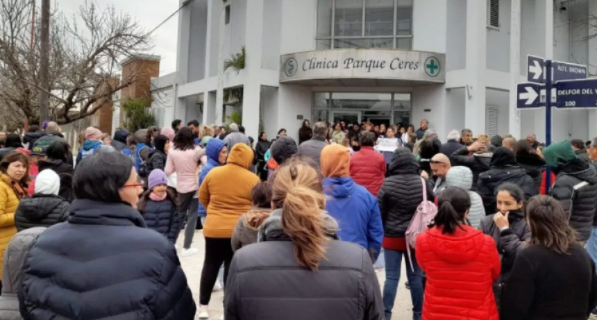 Cerró la única clínica de Ceres y el departamento San Cristóbal se quedó sin atención médica privada