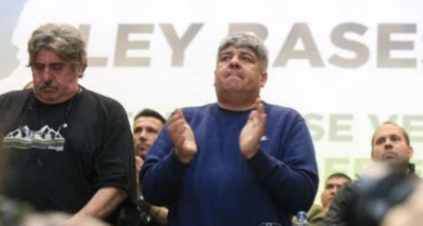 Pablo Moyano lanzó una advertencia a los senadores por la Ley Bases: “Se convierten en héroes o en traidores