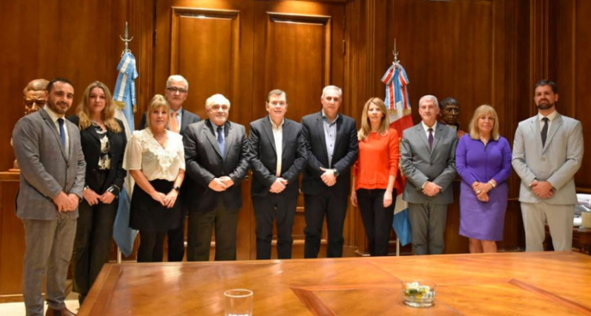 Gerardo Zamora se reunió con representantes de la Justicia de Faltas del país