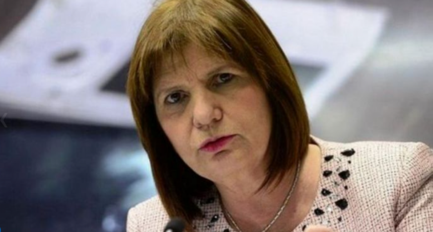Bullrich se solidarizó con Cadena 3: “Les vamos a hacer pagar el auto quemado”