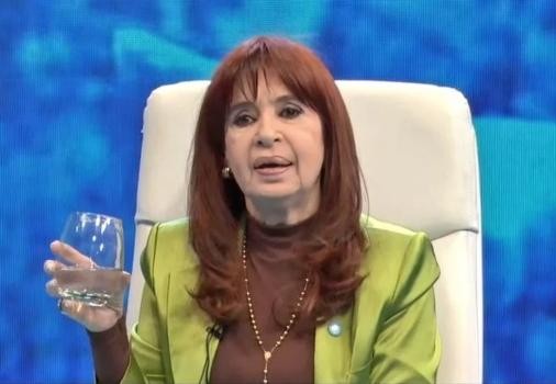 Cristina Kirchner confirmó que será candidata en las elecciones bonaerenses y trató a Milei de “marginal”