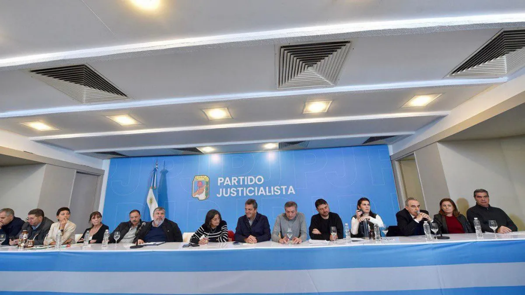 El Consejo Nacional Federal del Partido Justicialista se reunió para definir cómo enfrentar la proscripción de Cristina Kirchner