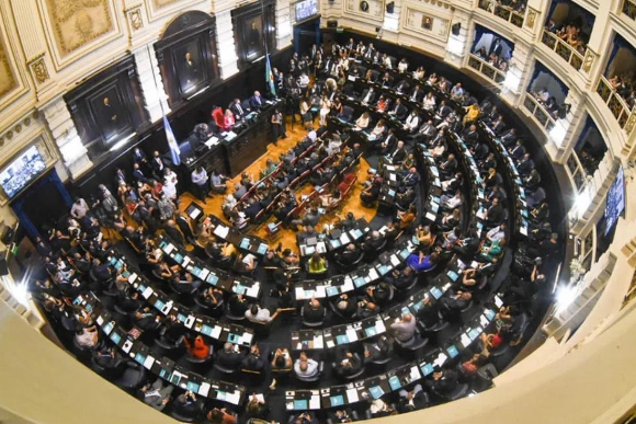 El divorcio entre política y sociedad