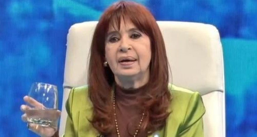Cristina Kirchner confirmó que será candidata en las elecciones bonaerenses y trató a Milei de “marginal”
