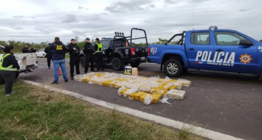 Narcotráfico: se conoció quién estuvo detrás de un cargamento de marihuana abandonado en el norte provincial de Santa Fe