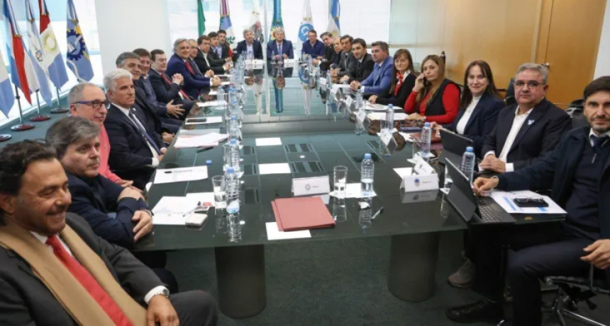 Los gobernadores se unieron para reclamar fondos: presentarán un proyecto en el Congreso