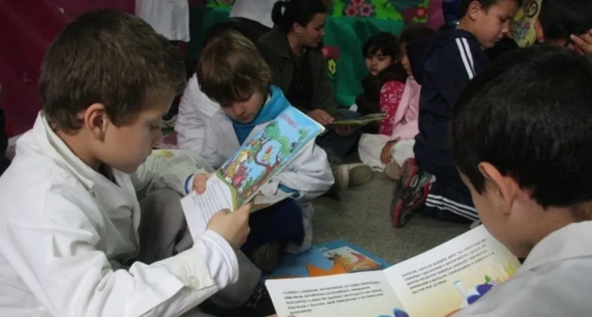 La mejora en el Plan Ra&iacute;z y el desaf&iacute;o de la alfabetizaci&oacute;n temprana: 