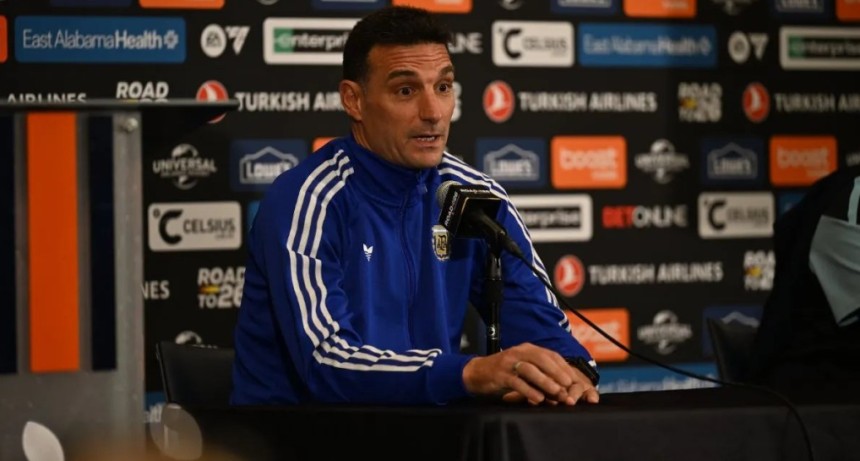 El enojo de Lionel Scaloni en la conferencia de prensa contra un medio por una nota sobre Messi: 