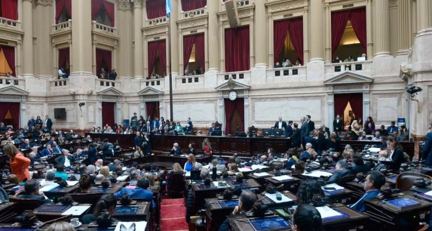 La oposici&oacute;n pidi&oacute; una sesi&oacute;n especial en Diputados para interpelar a Manuel Adorni