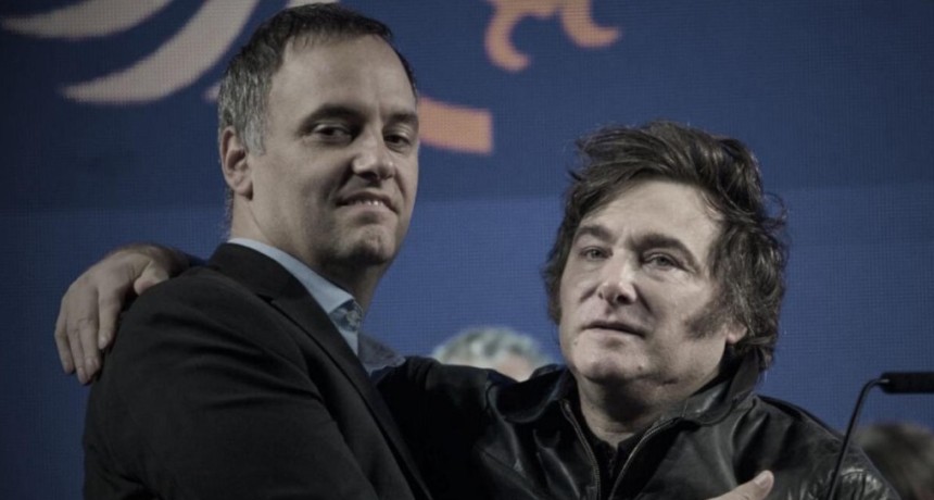 Lo que la econom&iacute;a escribe con la mano, la pol&iacute;tica lo borra con el codo