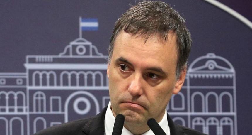 Adorni, &iquest;Pasa a cuartos?