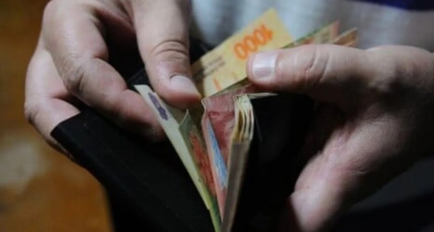 El Indec inform&oacute; que el &iacute;ndice de salarios subi&oacute; 3,7% en abril respecto del mes previo y 36,9% interanual