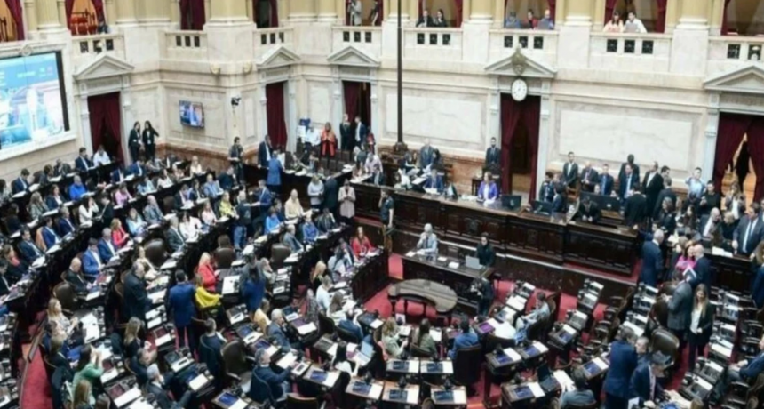 Reducción de jornada laboral: ¿Cuáles son los proyectos que comienzan a tratarse?